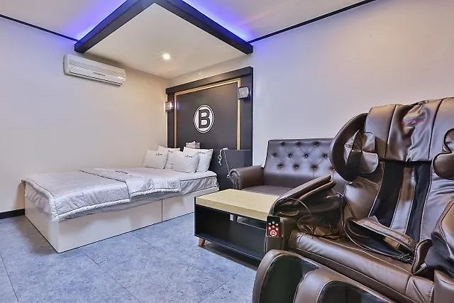 Busan Gangseo Sinhodong Business Hotel 0*,  South Korea